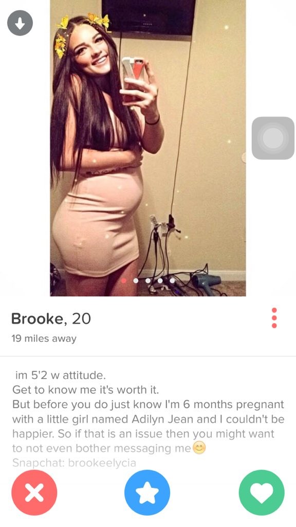 The Best Worst Profiles Conversations In The Tinder Universe Sick Chirpse