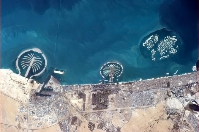 ISS - Dubai Islands