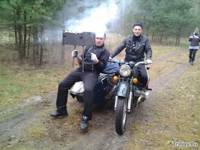 Awesome Photos From Russia With Love - Portable BBQ