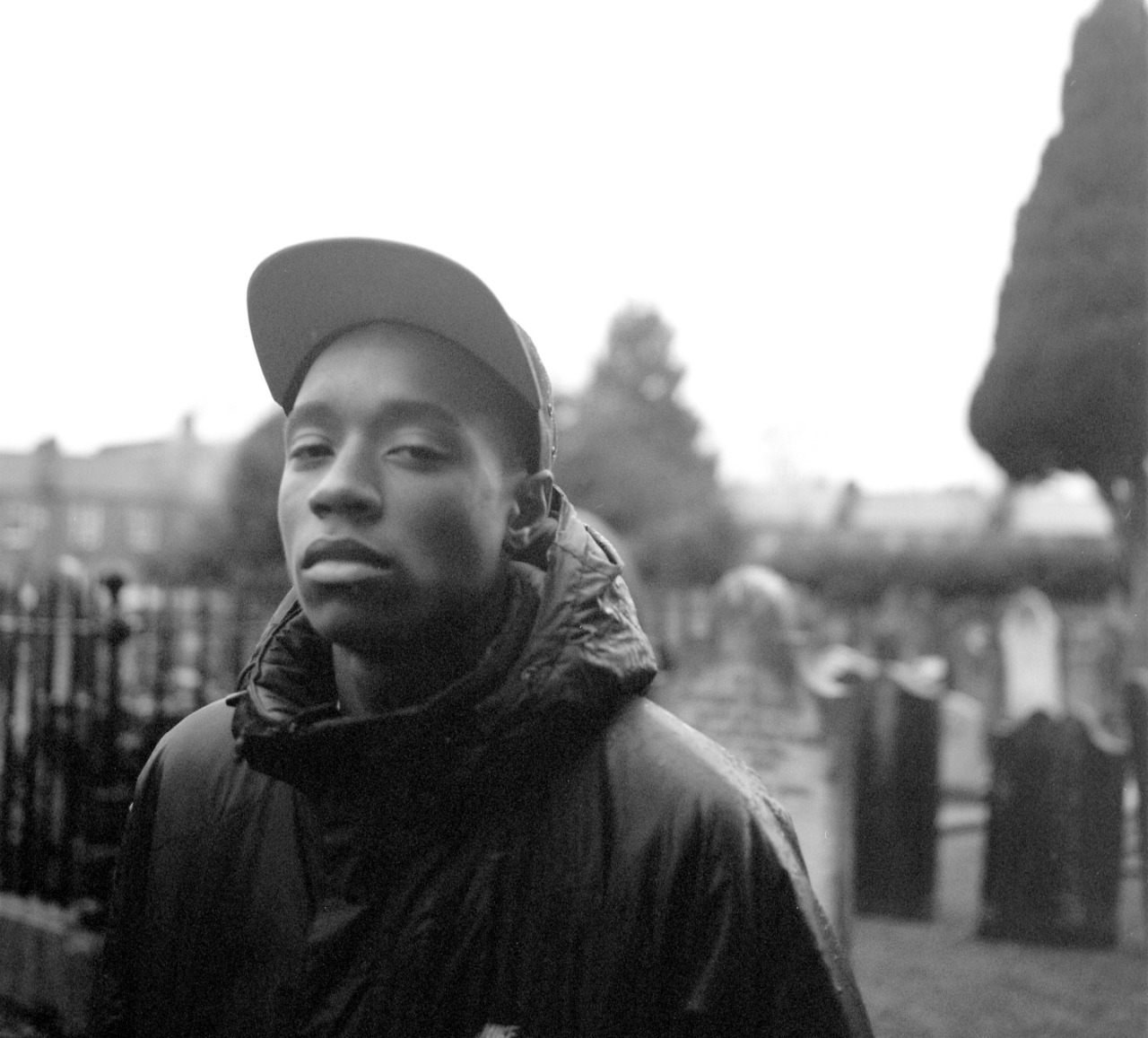 Snow rapper. Rejjie Snow. Rejjie Snow с девушкой. Плакат Rejjie Snow Olga.