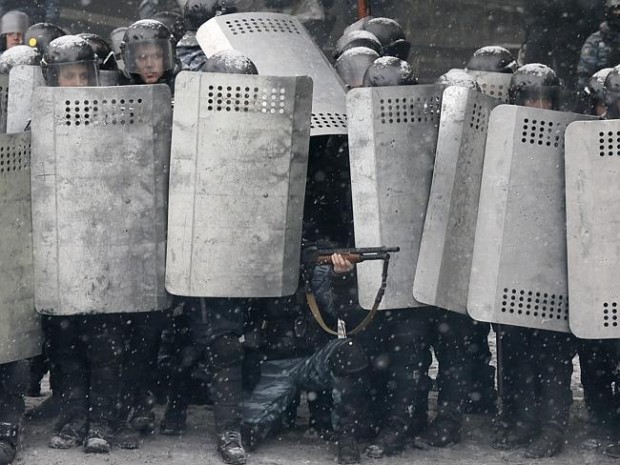 PHOTOS: Ukrainian Riots - What's The Beef?