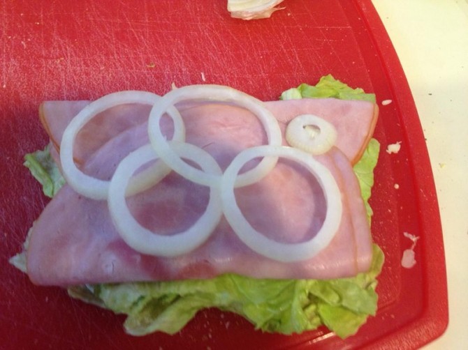 Awesome Photos From Russia With Love - olympic sandwich