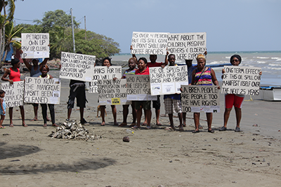 La Brea Coffee Beach Trinidad and Tobago Spill demonstration