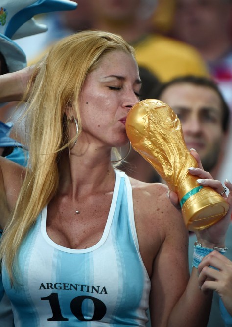 Photos The Hottest Fans At The 2014 World Cup Slightly Nsfw