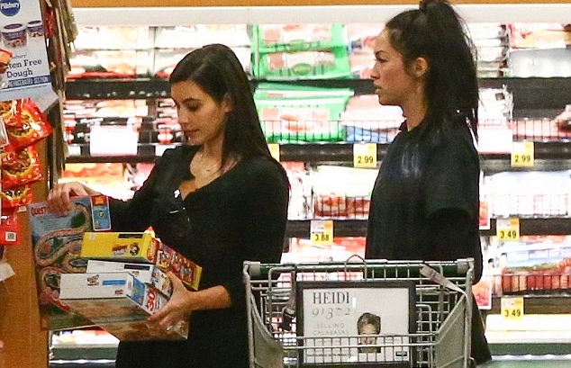 Non-News - Kardashian Buys Cereal