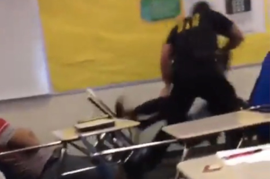 This Video Of An American Cop Beating Up A Female Teenager Is Straight ...