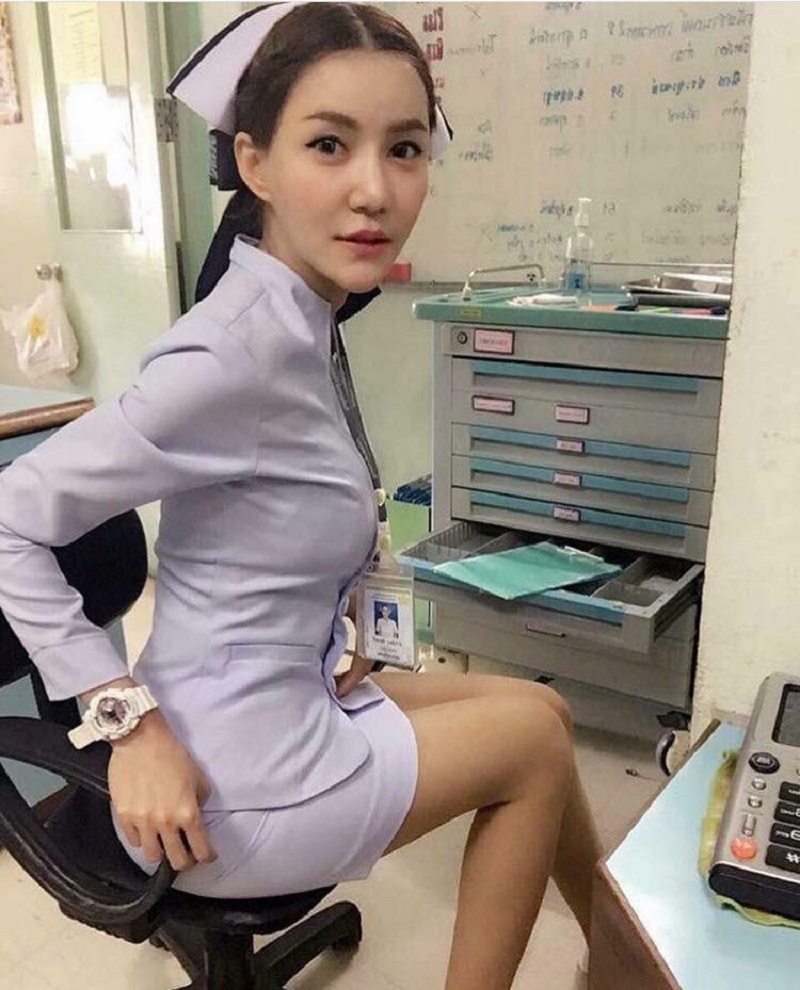 Nurse Gets The Sack After This Uniform Selfie Is Deemed ‘too Sexy