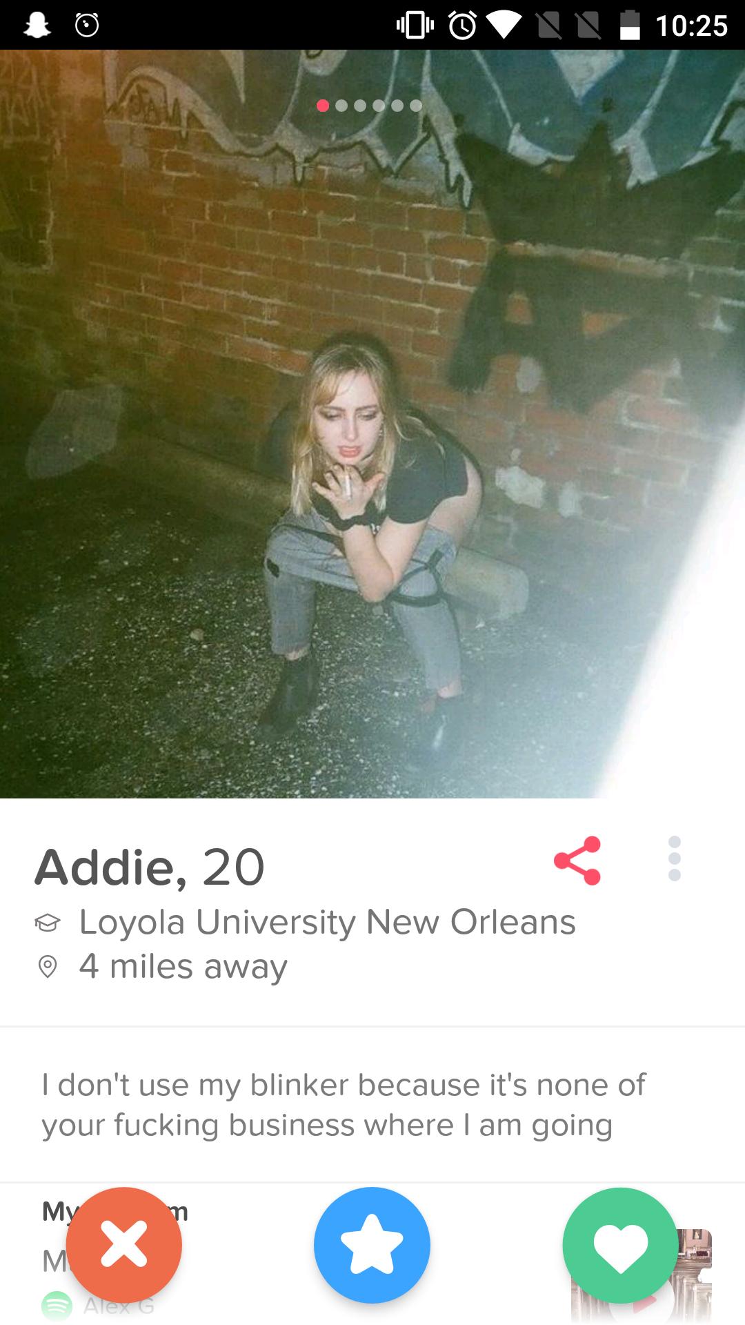 The Best Worst Tinder Profiles