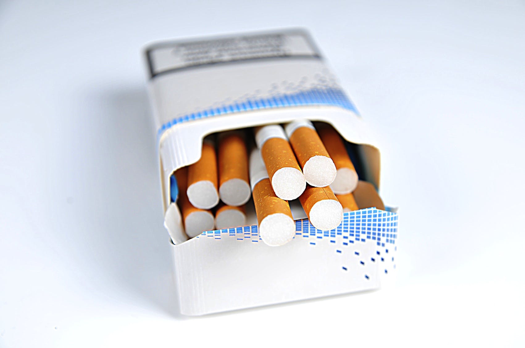 the-price-of-cigarettes-set-to-rise-above-10-before-the-end-of-2017