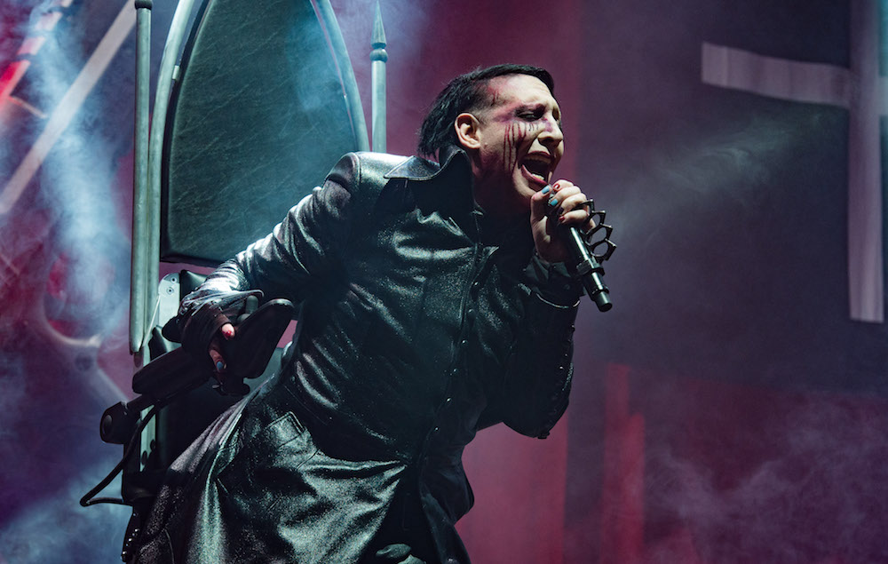 Marilyn Manson Has Bizarre Onstage Meltdown Before Storming Off Mid Set