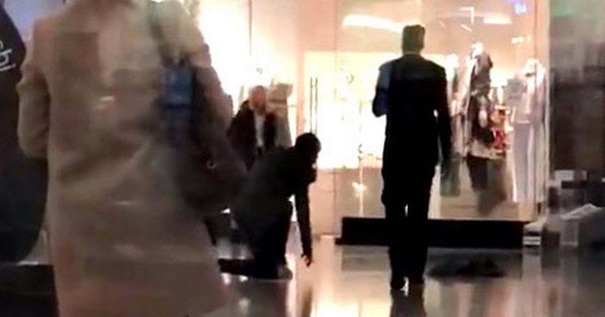 A Man Collapsed Coughing In Canary Wharf Amid Coronavirus Fears (VIDEO)