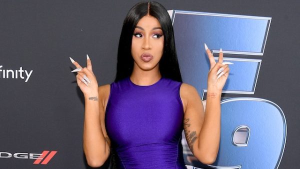 Cardi B Accidentally Posted A Nude On Her Instagram Story After ...