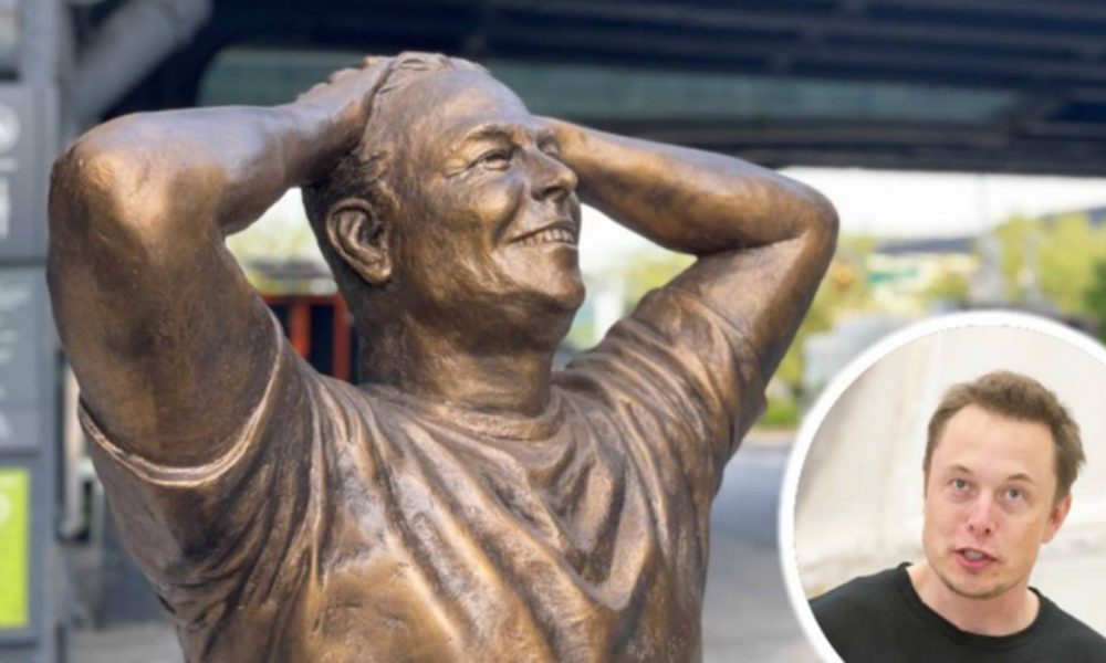 Mysterious Statue Of Satan With A Massive Erection Appears Outside Vancouver Train Station