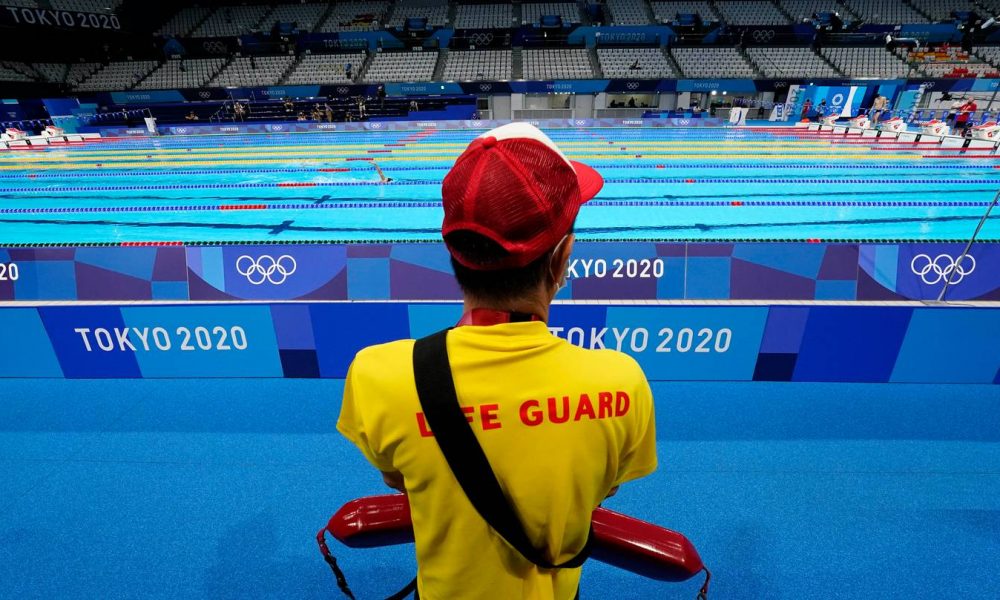 olympic-lifeguard-explains-why-his-job-isn-t-completely-pointless