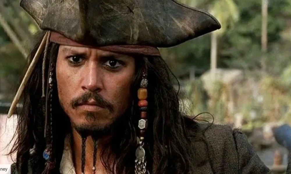 'Pirates Of The Caribbean' Producer Wants To Bring Johnny Depp Back To ...